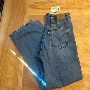 Levi's Classic Blue Straight Leg Jeans for Women